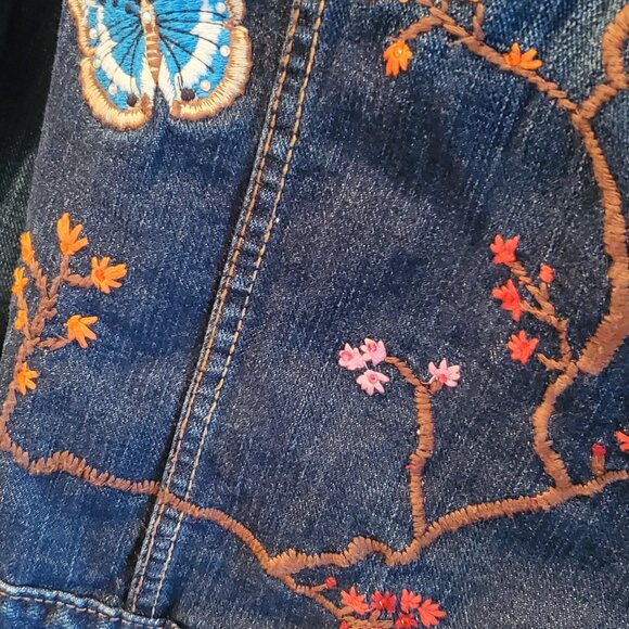 GAP JEAN JACKET EMBROIDERED AND CUSTOM DESIGNED WITH RHINESTONES SIZE M - Picture 16 of 16